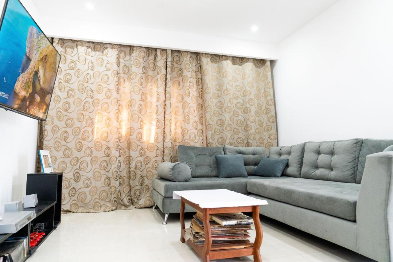 Departamento En Ezeiza Apartment Buenos Aires Luaran gambar